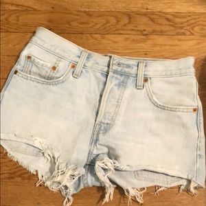 Levi’s shorts